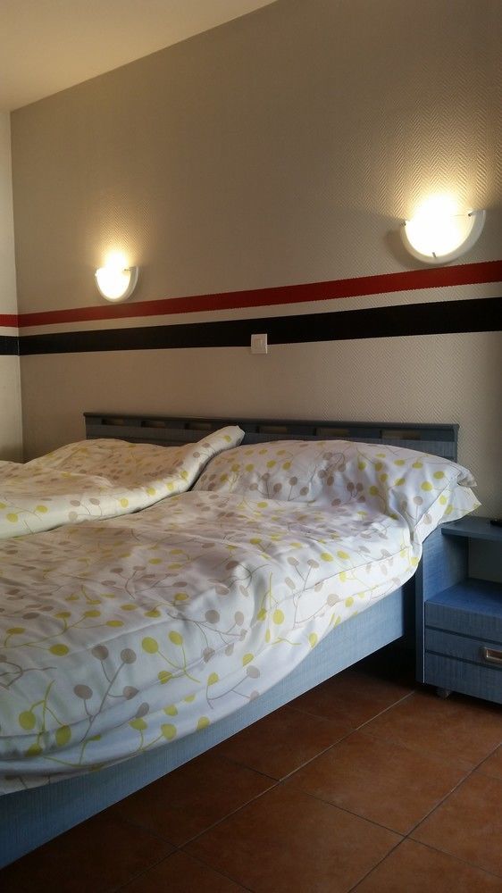 Terminus Fontainebleau Avon Hotel ภายนอก รูปภาพ